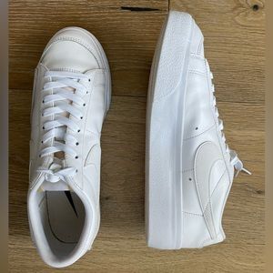 Nike Blazer Low Platform women’s size 10